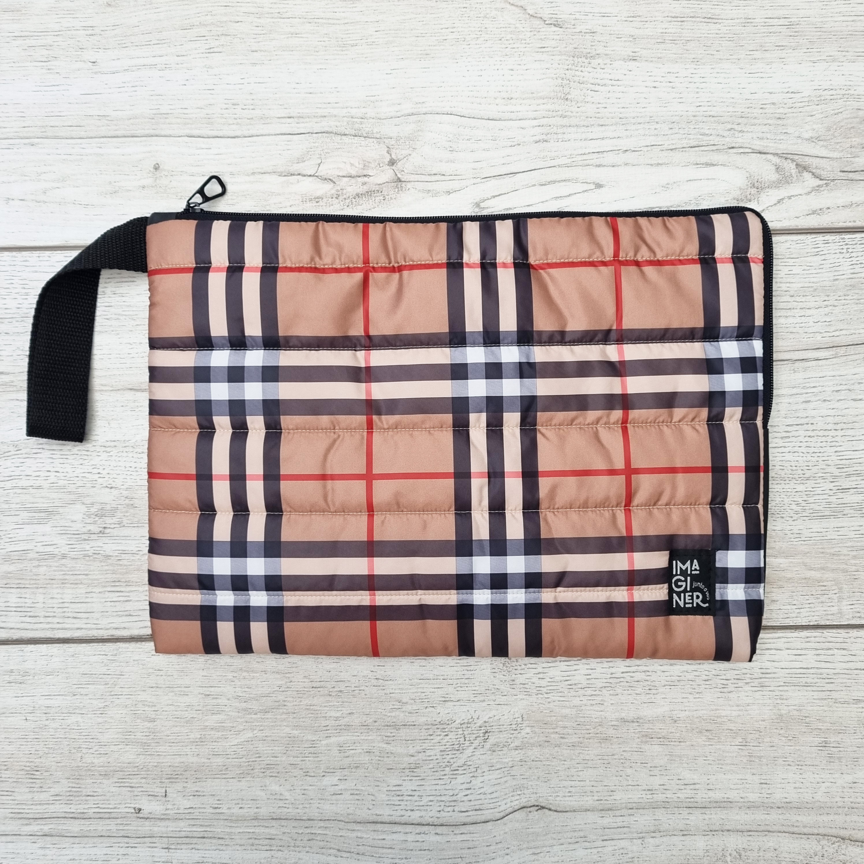 Funda Notebook XL Nube Premium Fantasía