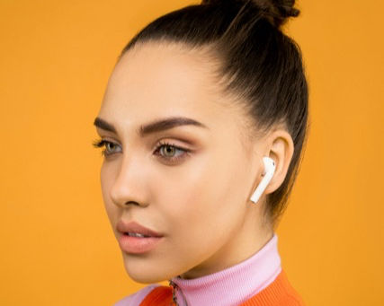 Skin Bytes | "Clear Skin Starts Within: How to Keep Your Skin Clear & the Vitamins That Help"