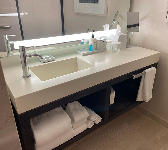 10 - Conrad Vanity.jpg
