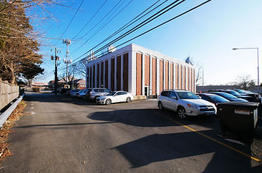 m-outside4.JPG