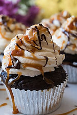 Salted-Caramel- chocolate ganache-Cupcakes