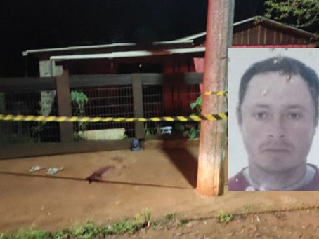 Mulher mata homem a golpes de canivete em Cerro Largo