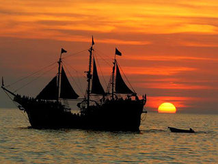 Barco Pirata "Cena Show"