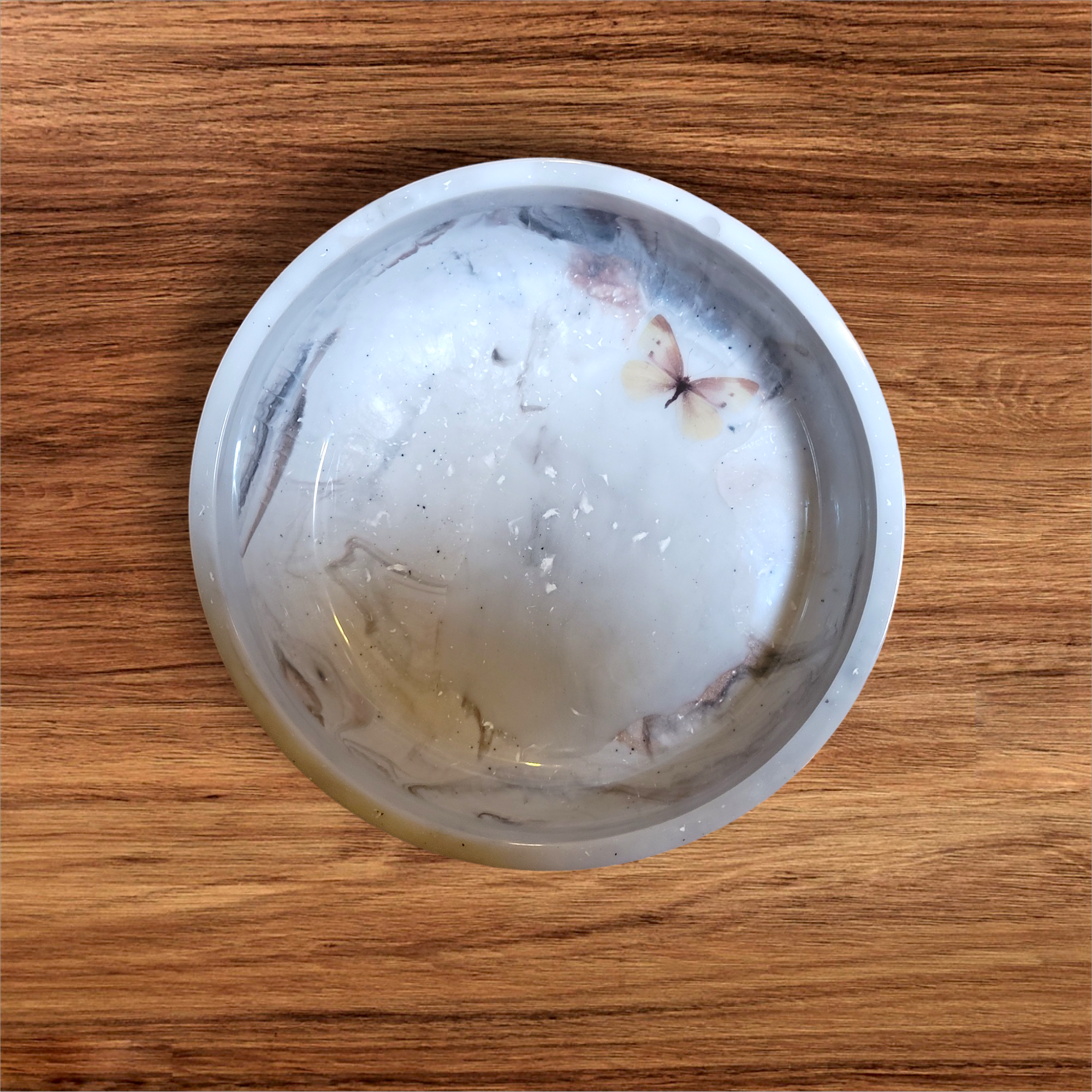 8" Marble style bowl with butterfly