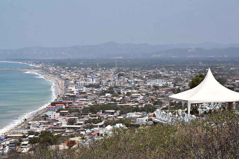 What Healthcare Really Costs in Ecuador: A Manta ER Doctor Explains