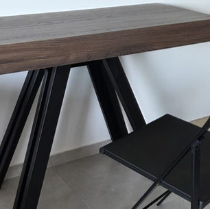 איך לבחור קונסולה נפתחת לשולחן אוכל? המדריך המלא לפני קנייה