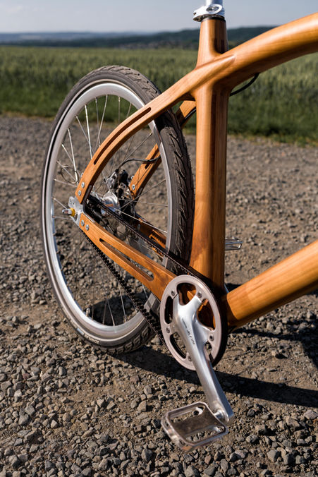 Einzigartiges Fahrrad aus Massivholz von Martin Schlimbach Tischlermeister. 