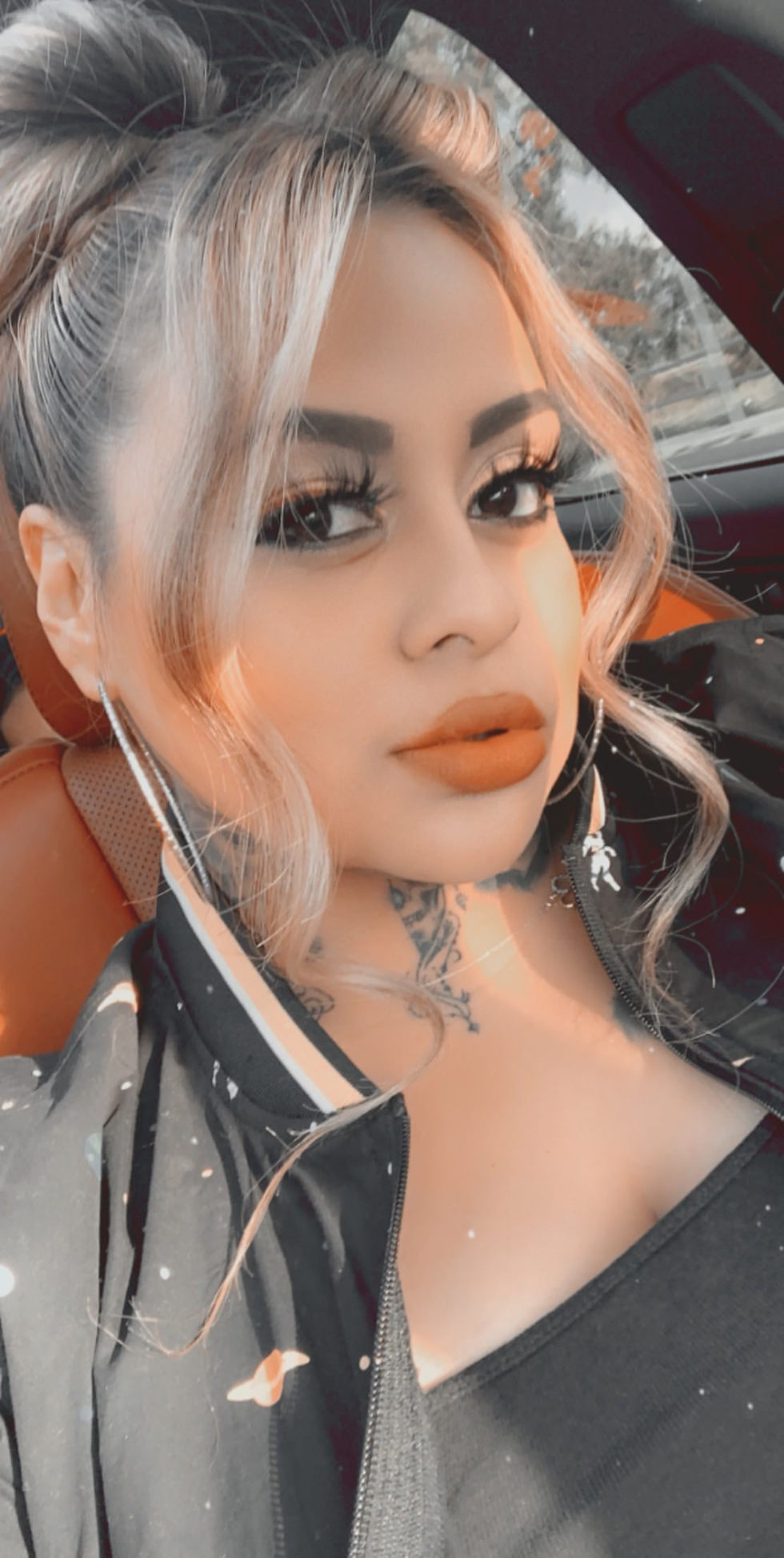 Jacky wearing "Baddie"