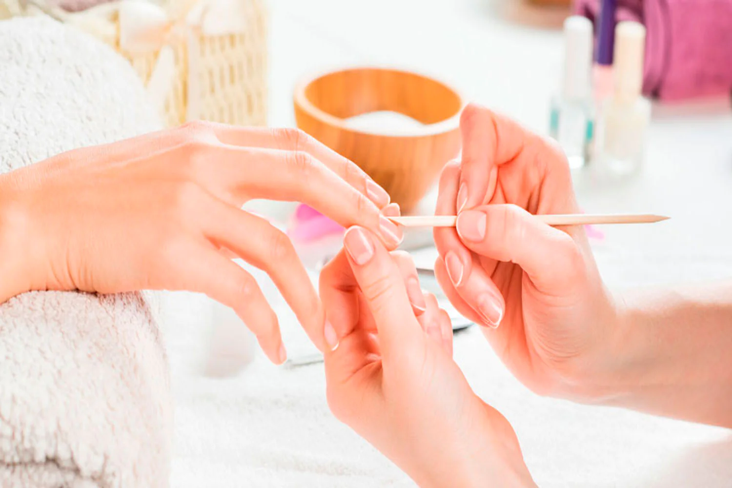 manicure-cerca-de-mi_1500x.webp