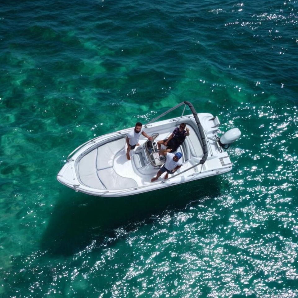 Explore Corfu beaches with a private boat rental