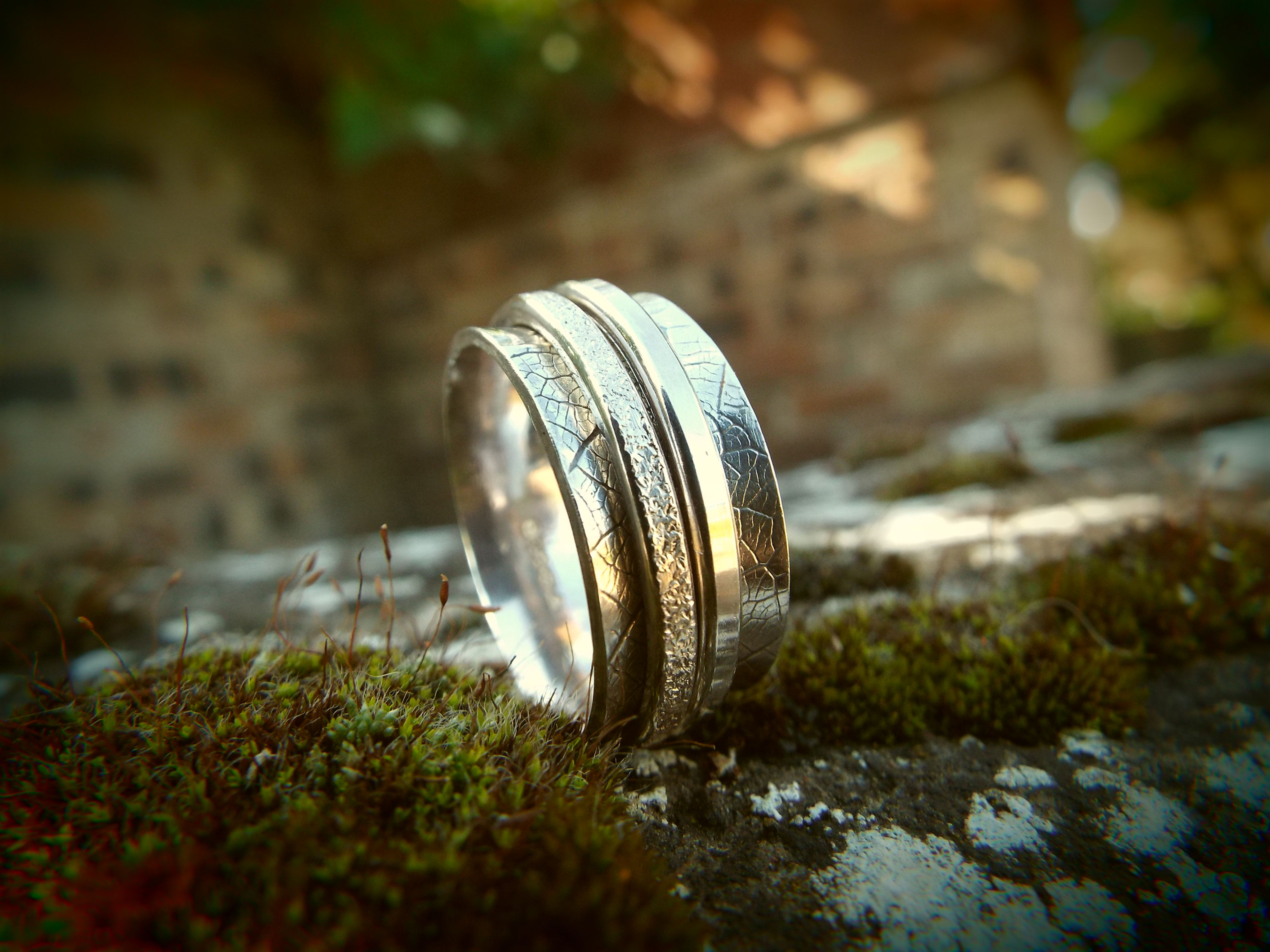 Leaf Texture Spinner Ring