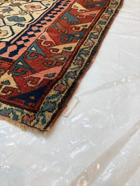 Thumbnail: Antique Persian Bakhshaish