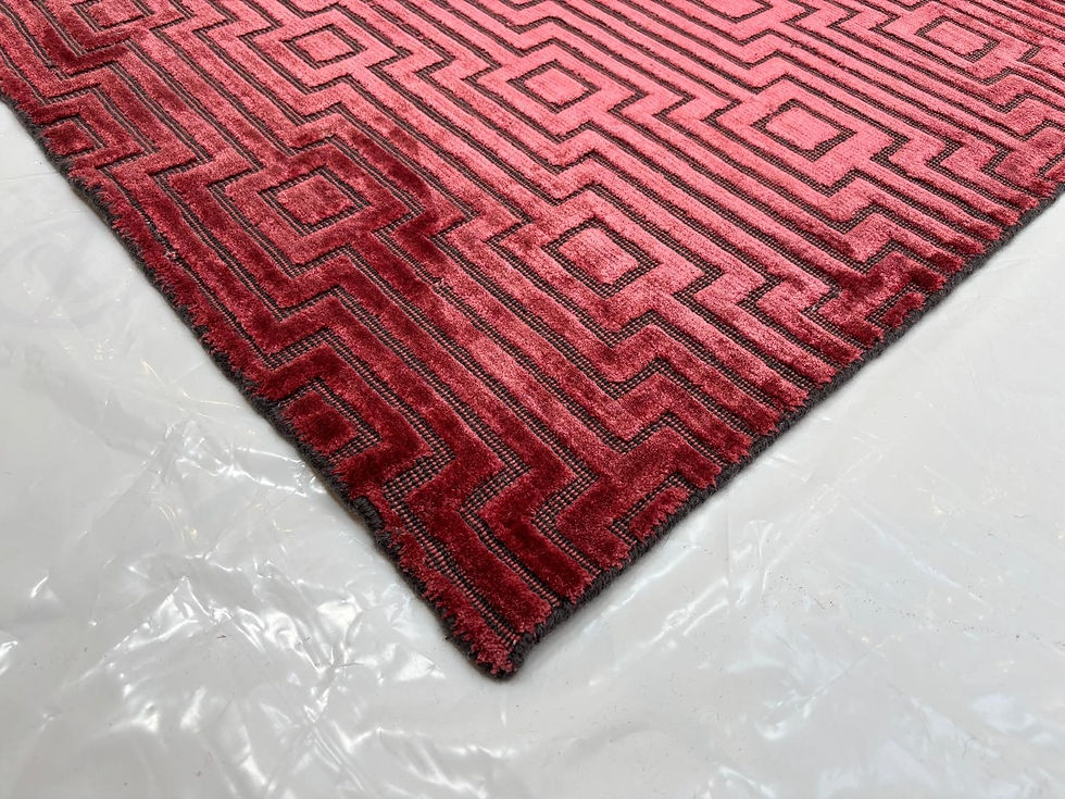 Thumbnail: Pure Silk Modern Nepalese