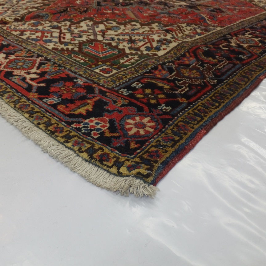 Thumbnail: Antique Persian Heriz