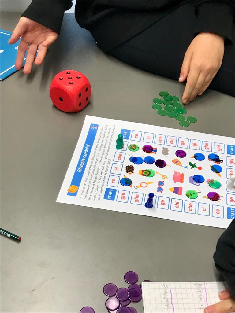 Miniatură: Joc cu grupuri de litere - Găsește cuvântul...