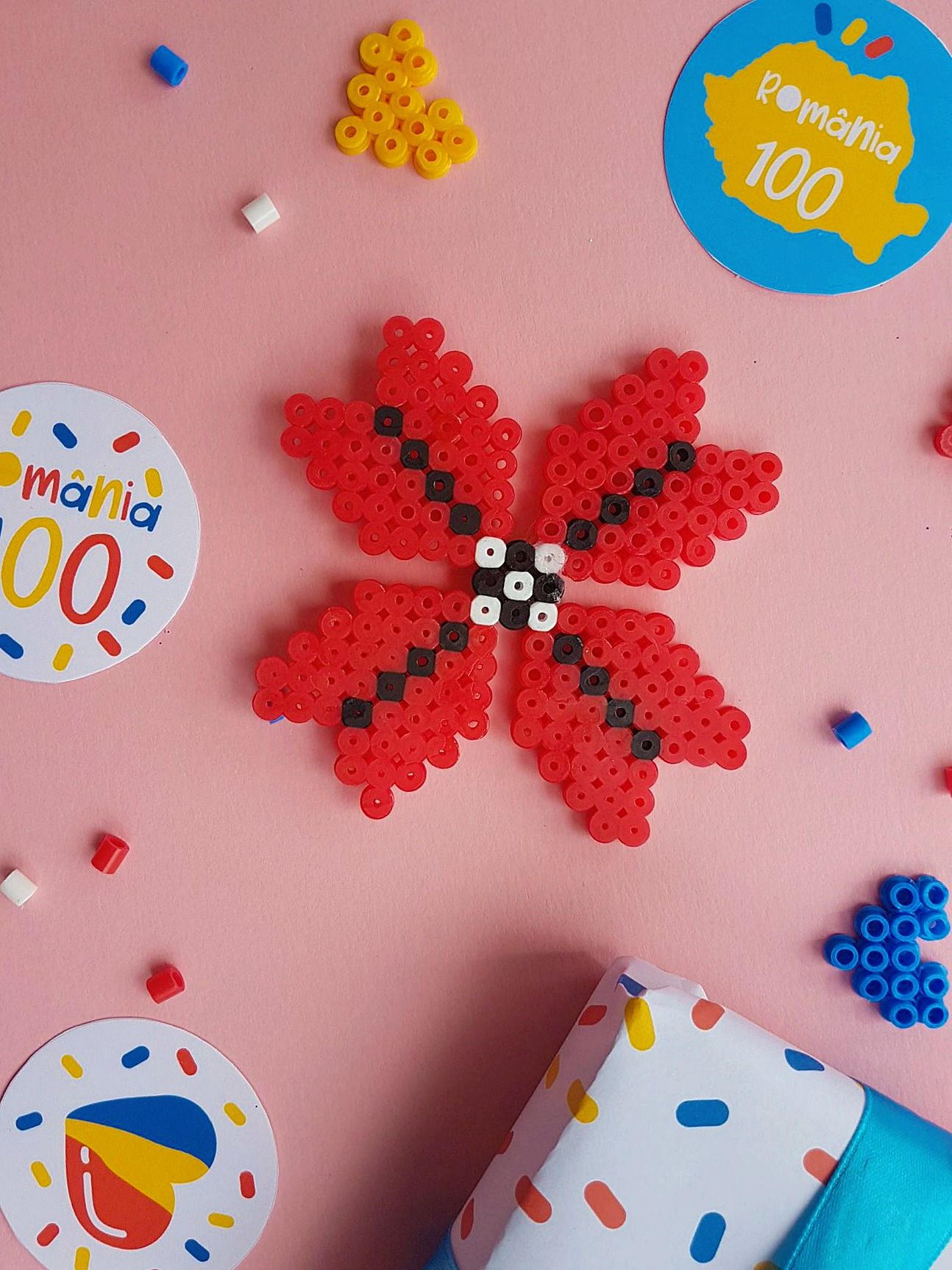 Mărgele perlate cu model tradițional