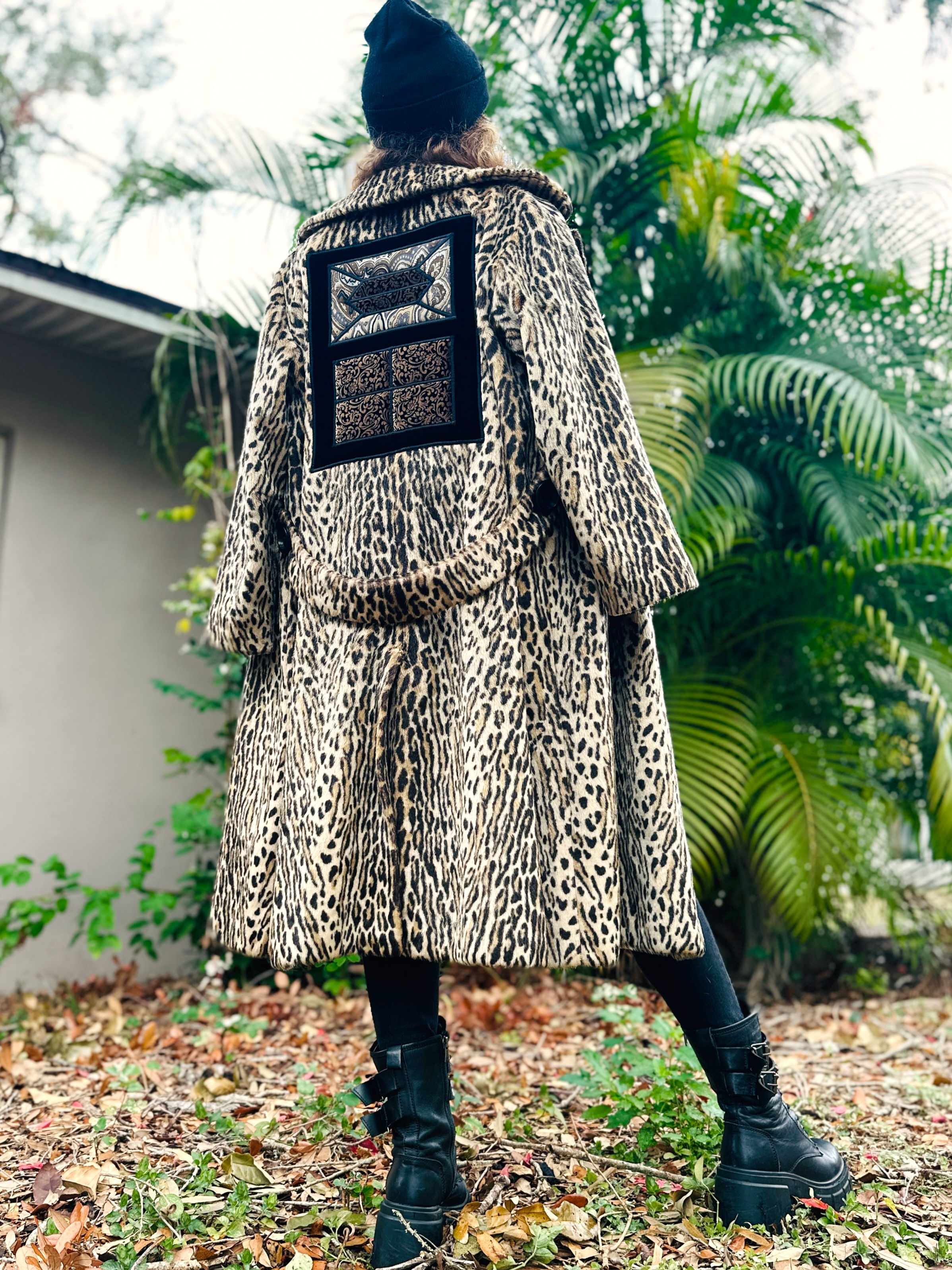 OOAK Mob Wife Funktion Coat - S/M