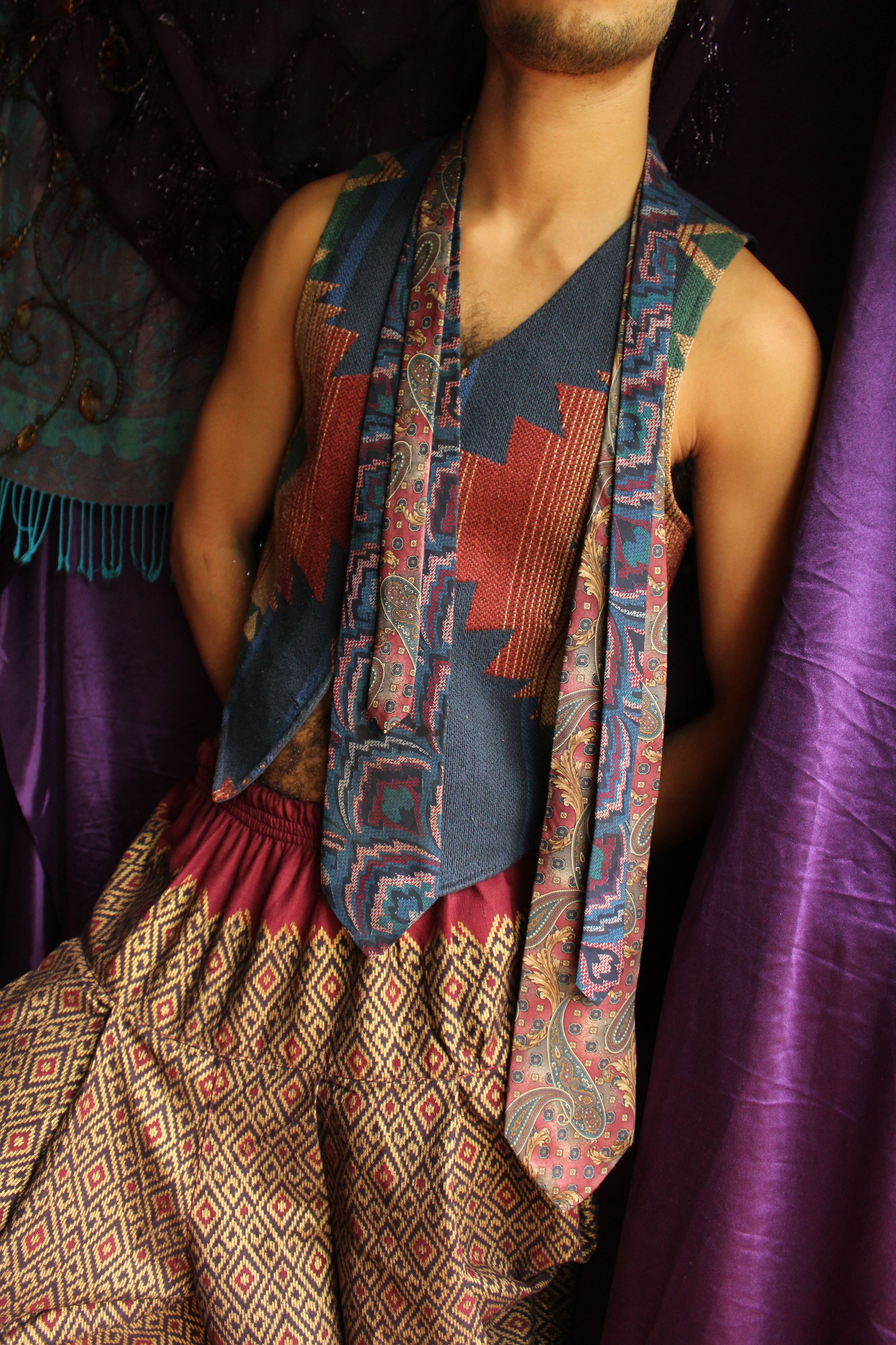 Upcycled Trippy Paisley Print Tie Collar