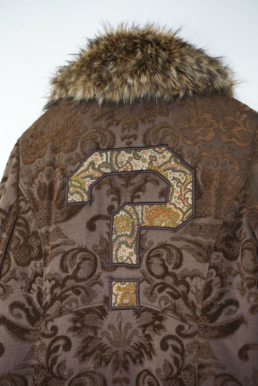 Thumbnail: OOAK Tipper Tapestry ? Floof Coat - L/XL
