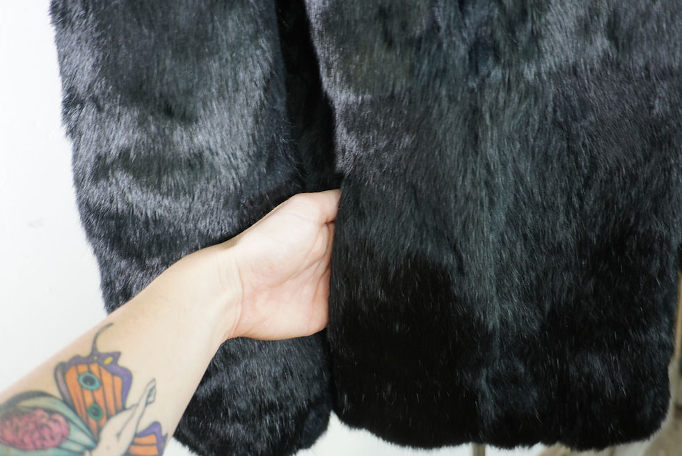 Thumbnail: OOAK Tipper Fur ? Coat - L