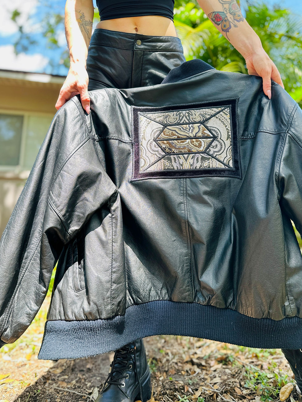 Thumbnail: OOAK Funktion 3.0 Leather Bomber - M