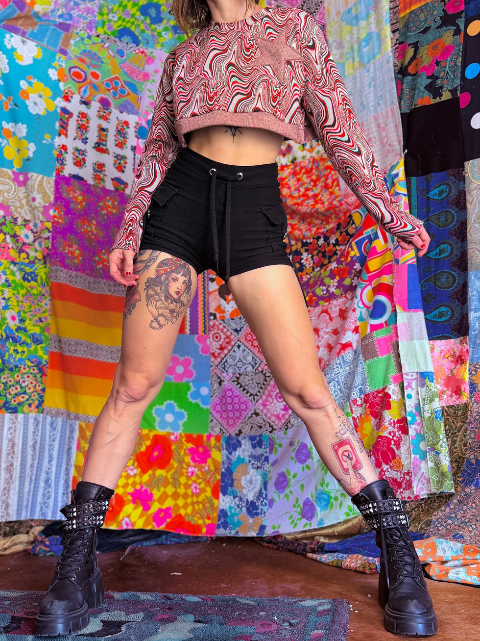 Thumbnail: OOAK Trippy Stars Cropped Sweater - OS