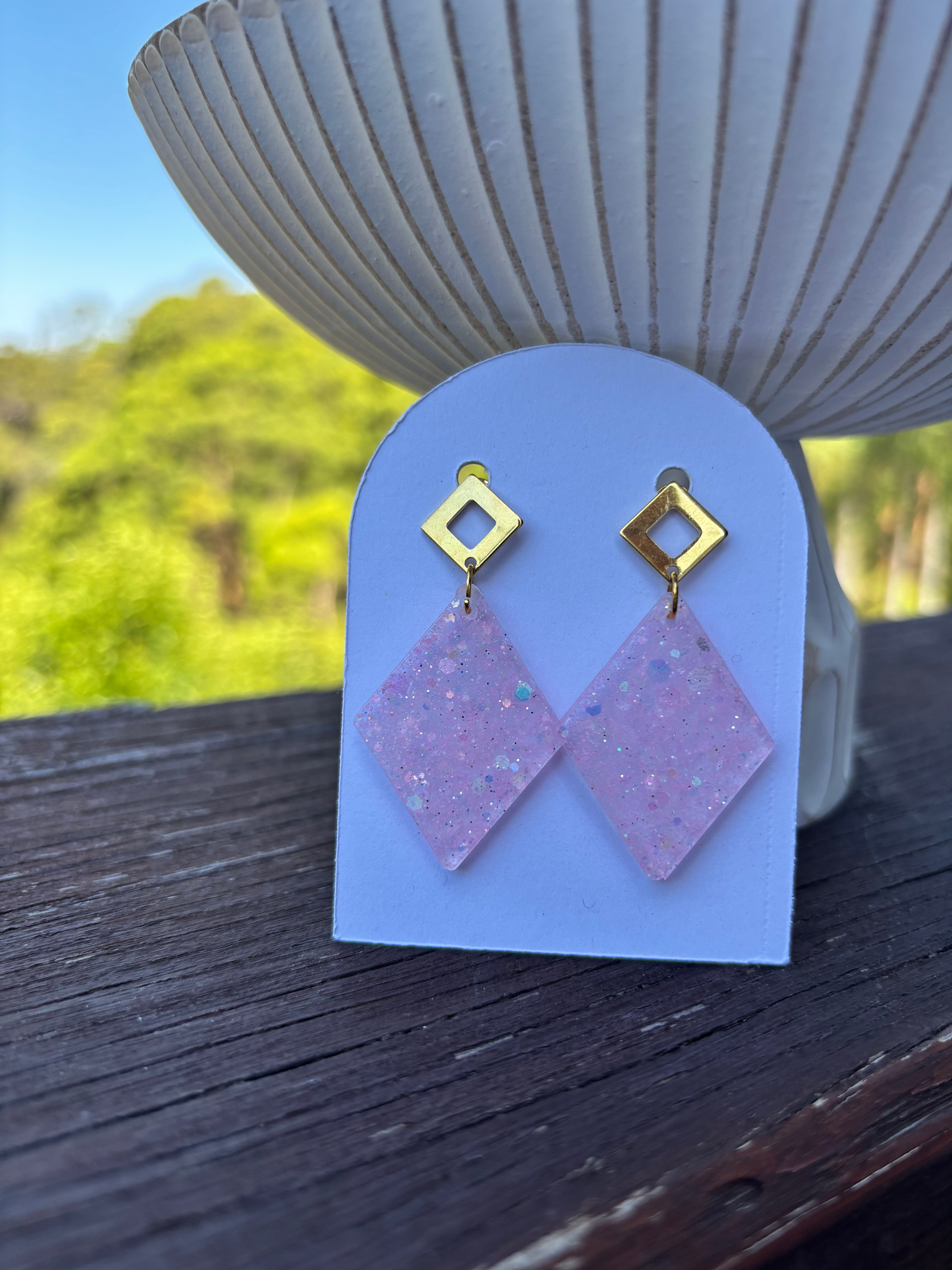 Pink Diamond Dangle Earrings ✨💖