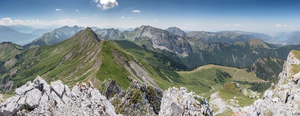 Randonnées, lac du Bourget, montagnes et bien-être : découvrez Chambéry autrement avec La Porte des