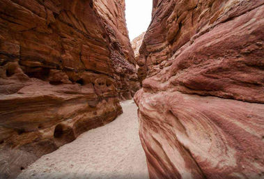 Tour to Coloured Canyon from Sharm El Sheikh Port