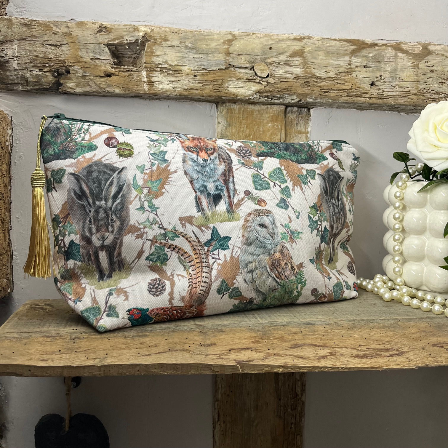 Norfolk Wildlife Beige Toiletries Bag