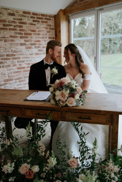 Dusky Pink Ceremony Flowers at Wasing Park