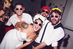 Bodas