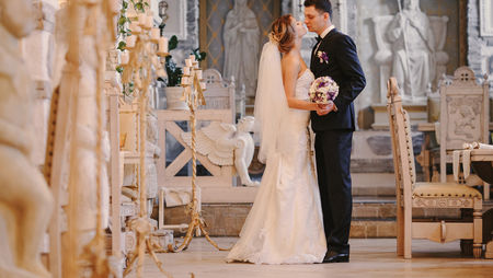 Los mejores vestidos de novia baratos y sofisticados para una boda religiosa
