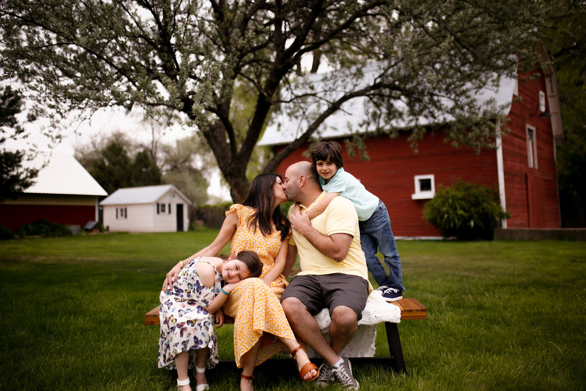 Osborn Farm, Loveland Colorado | Colorado Family Photographer