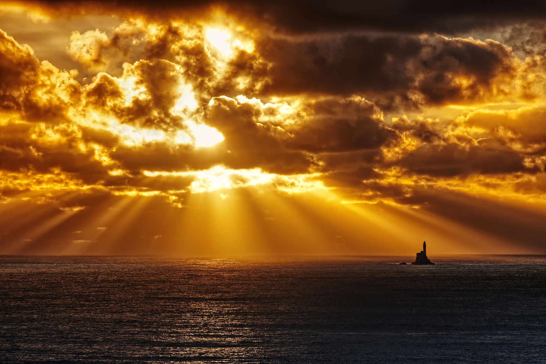 FASTNET Cradled Sunset SMALL 27.01.22.jpg