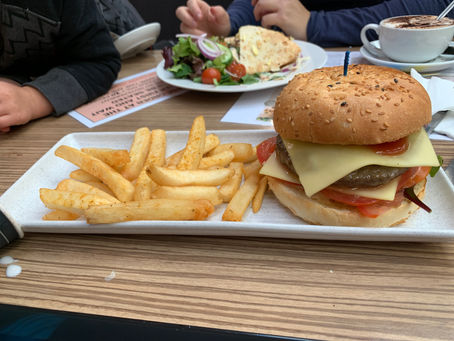 Coffee Club - Classic Cheeseburger