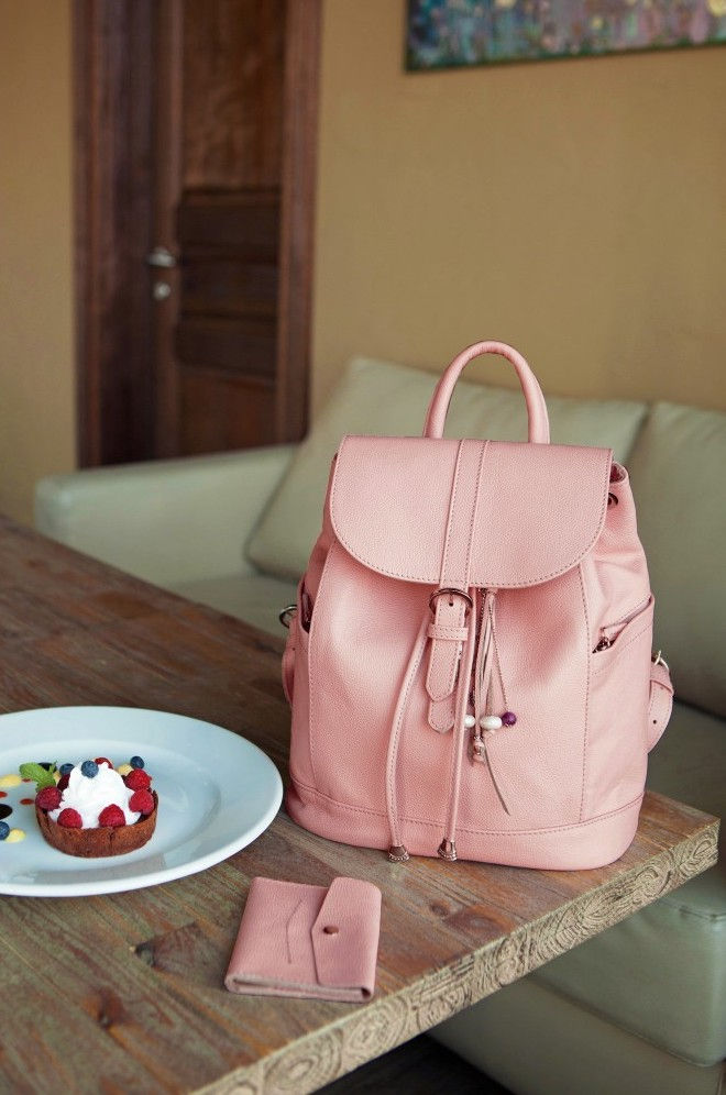 Прев'ю: Кожаный рюкзак ручной работы розового цвета