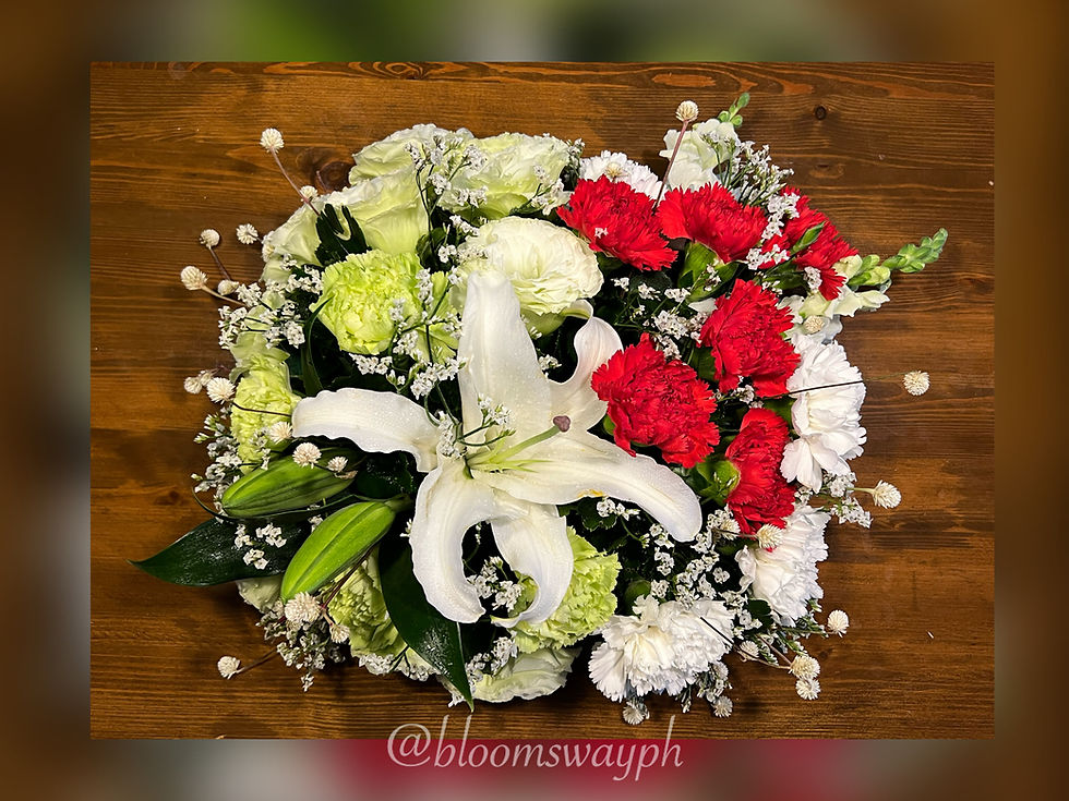 Thumbnail: Crypt flower arrangement