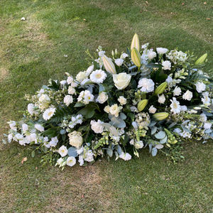4 foot Fresh flower Funeral Casket spray in white and ivory