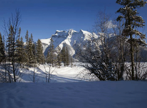 Lake Minnewanka