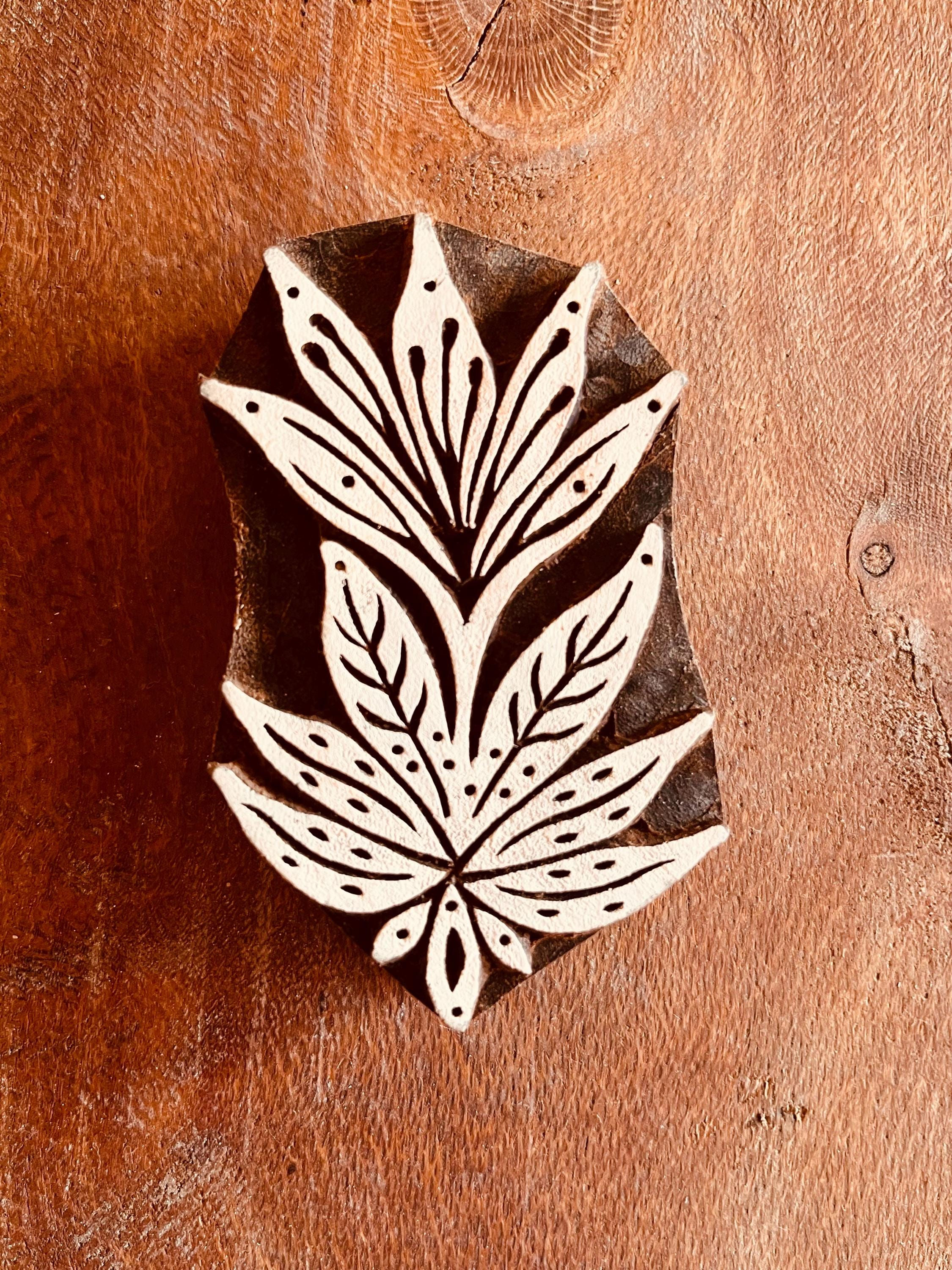 Lily Flower Stamp for Ceramics, Fold Art Style, Pottery Stamp, Woodblock