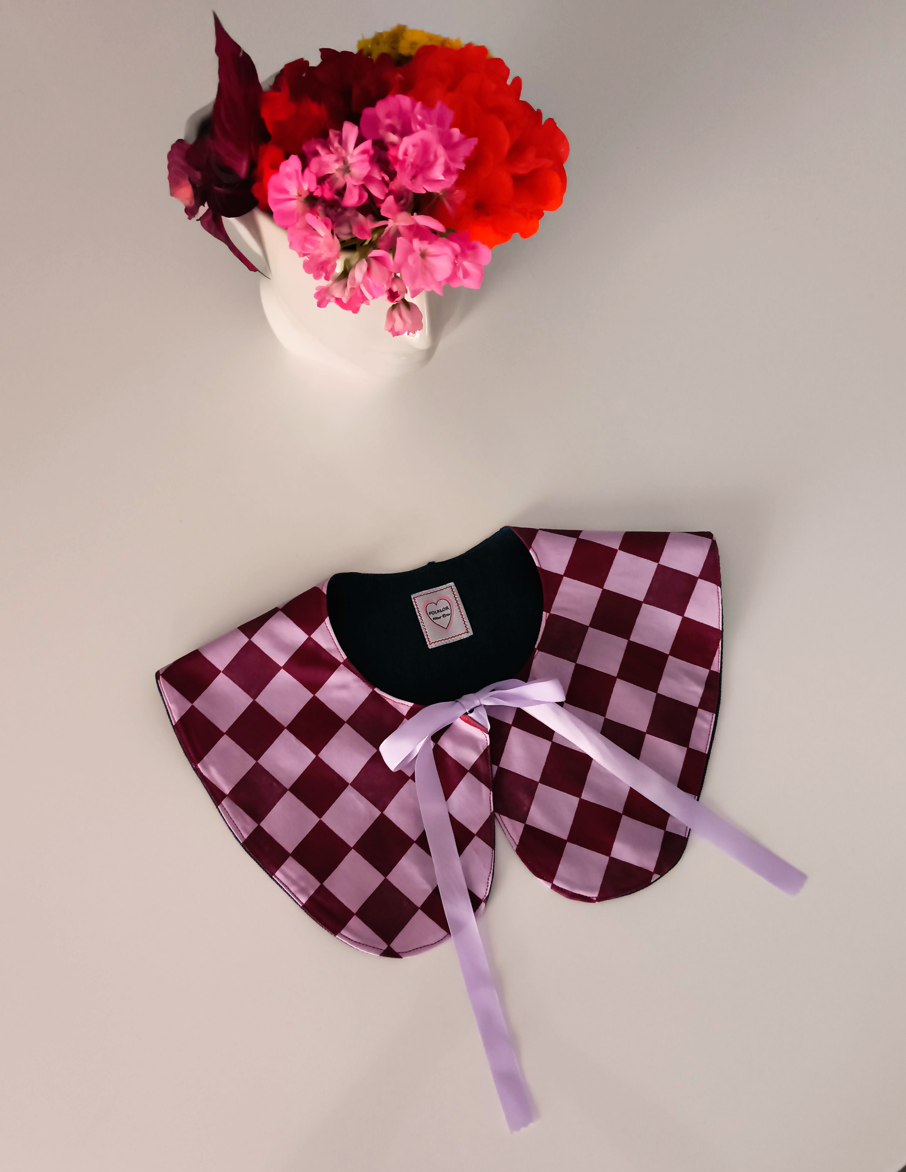 Berry Check Collar