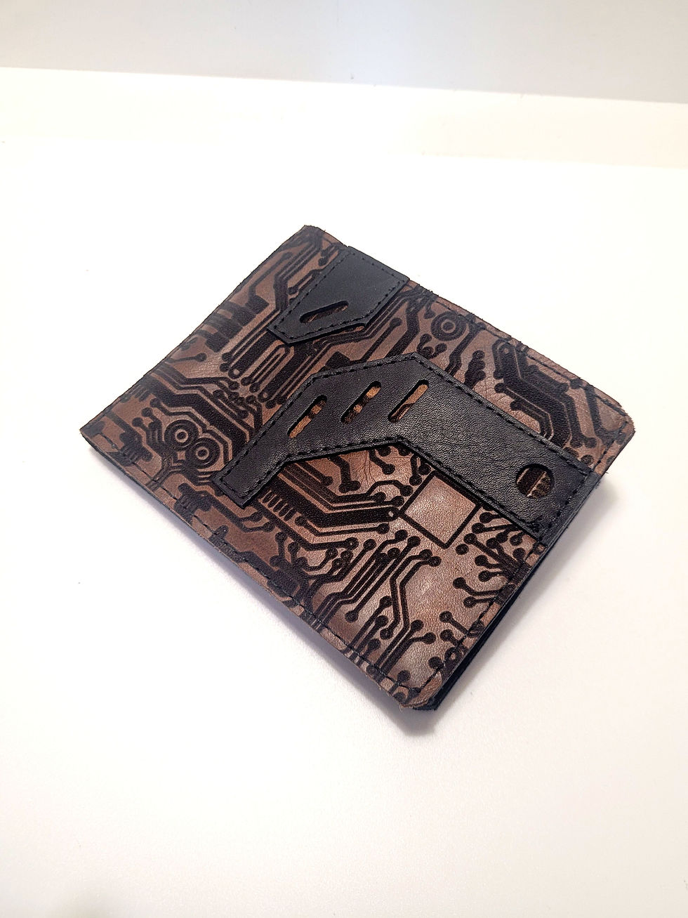 Miniature : Marron et noir