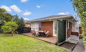 Nish Jadav & Charlotte Goudge - East Coast Bays, Murrays Bay, Mairangi Bay & Rothesay Bay real estate agents