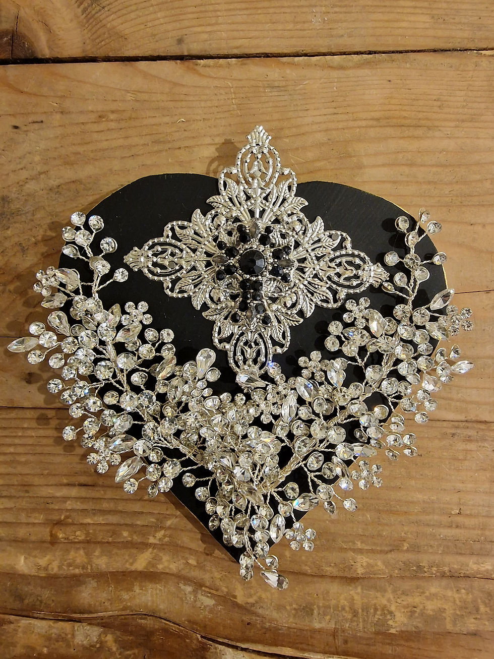 Grand Coeur Sacré noir et argenté