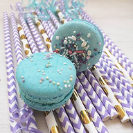 Raspberry Macaroons