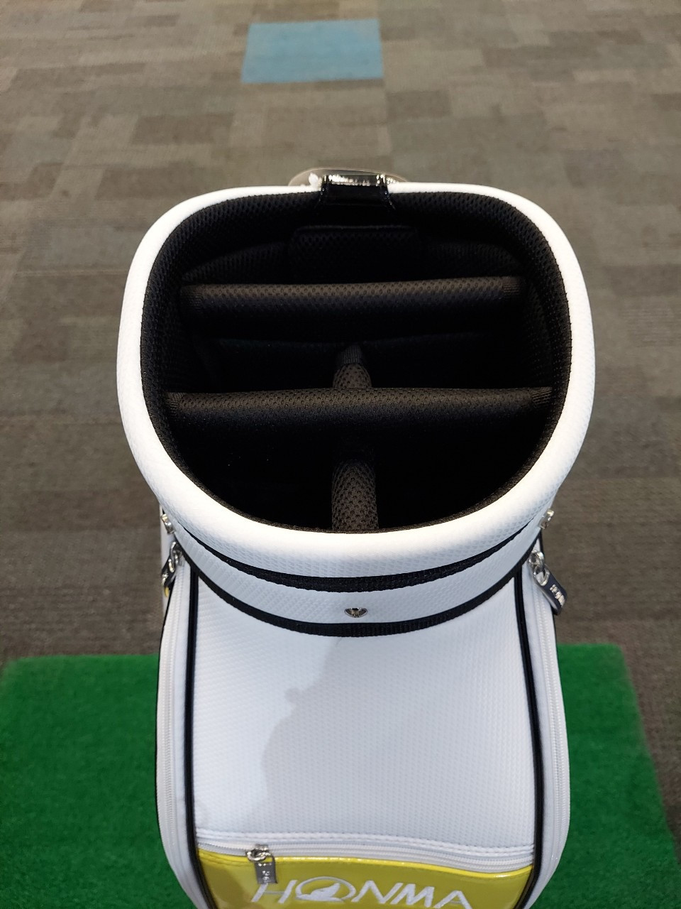 Thumbnail: Honma yellow & white cart bag