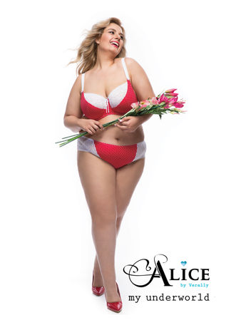 באליס גן-העיר ת"א, יש גם הרבה מידות גדולות...