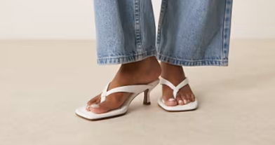 https://www.asos.com/us/asos-design/asos-design-hawaii-toe-thong-kitten-heeled-sandals-in-white/prd/207448073?_gl=1*av3x1z*_up*MQ..*_gs*MQ..&gclid=CjwKCAjw9anCBhAWEiwAqBJ-c3LLAXh96GLaSXSbeVlJUWllVTTwEFDVKv-EWJMRl-Y8awb49mNbdhoCp8oQAvD_BwE&gclsrc=aw.ds&gbraid=0AAAAADqFjOBpAUy5gZnWW-Ot-FbdEDcAs#ctaref-we%20recommend%20carousel_1&featureref1-we%20recommend%20pers