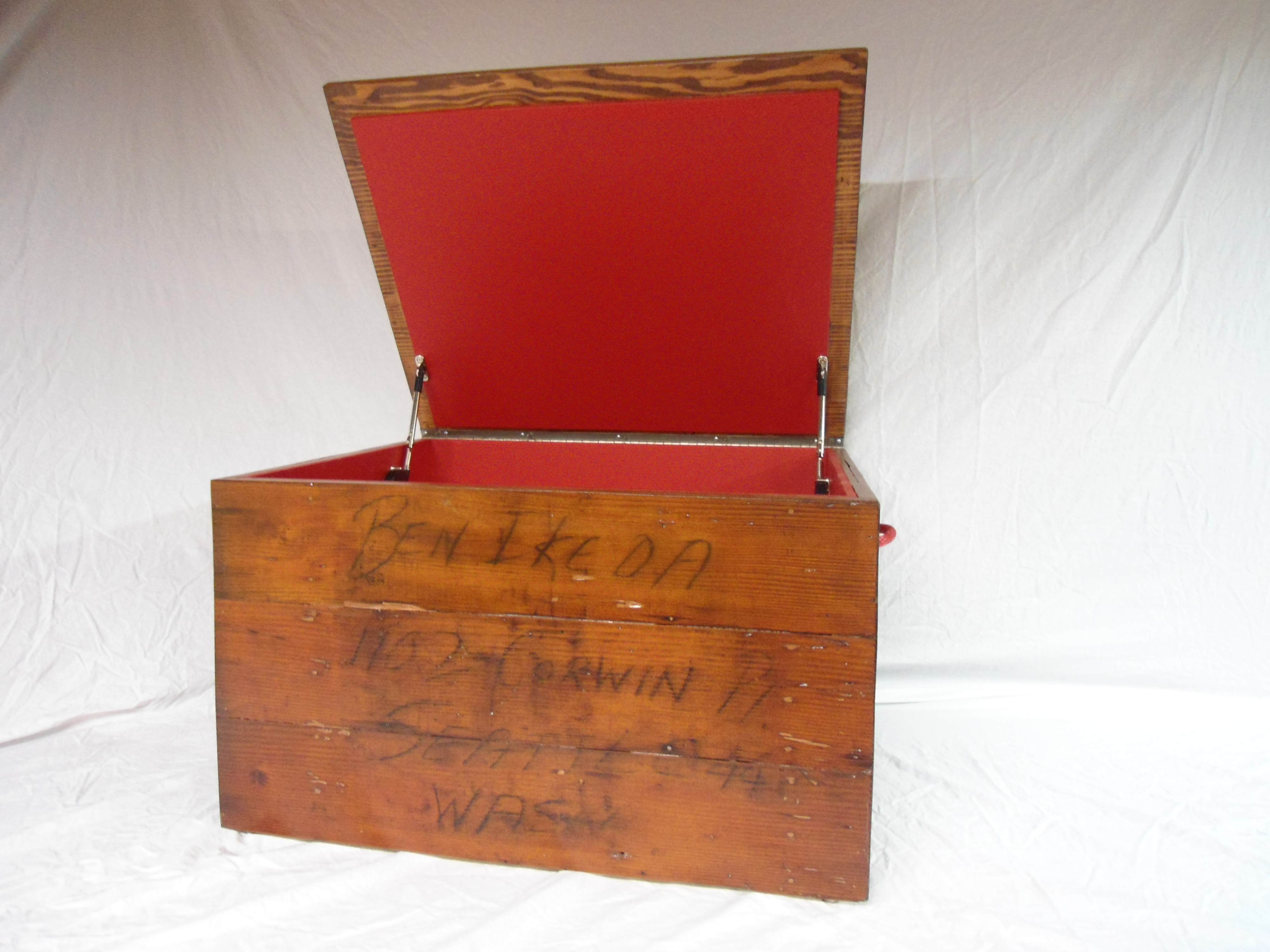 heirloom toy chest